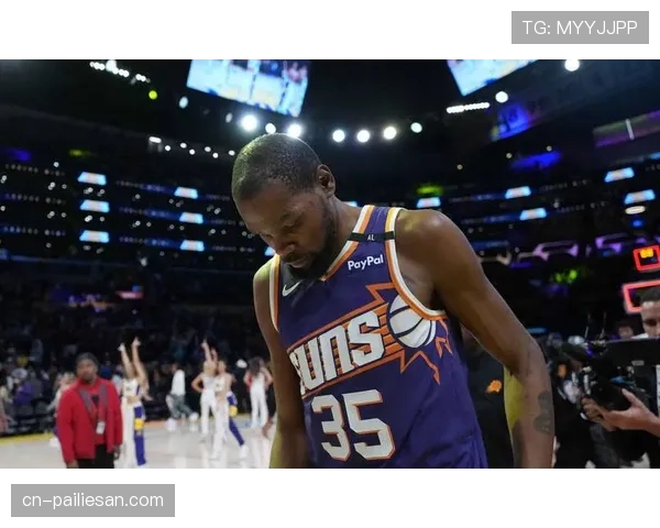 火箭引进总冠军后卫杜兰特点赞詹姆斯质疑交易公平性